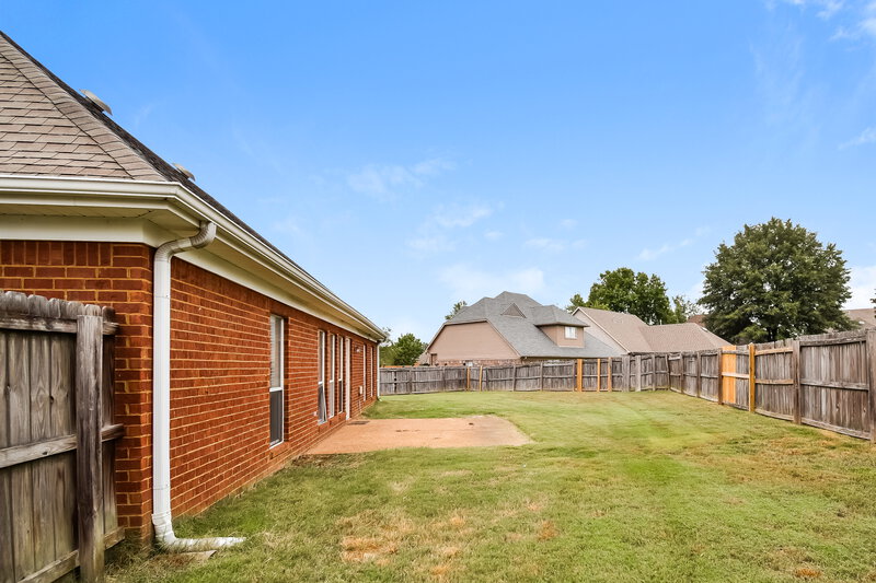 1,930/Mo, 2746 Lizzie Cv Southaven, MS 38672 Rear View