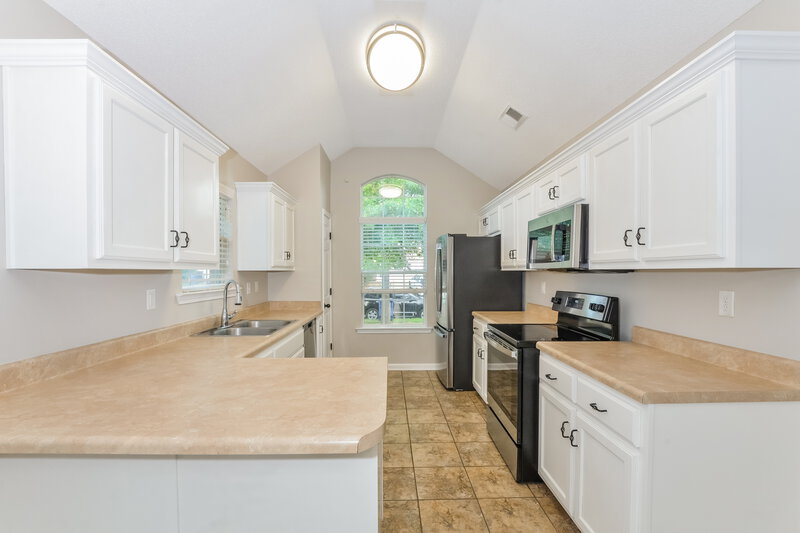 1,805/Mo, 7895 Ridgedale Dr Olive Branch, MS 38654 Kitchen View