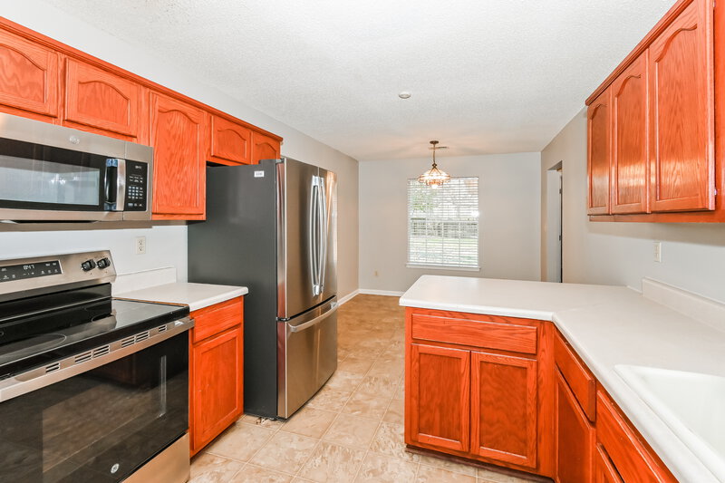 2,105/Mo, 2353 Heather Rdg Southaven, MS 38672 Kitchen View