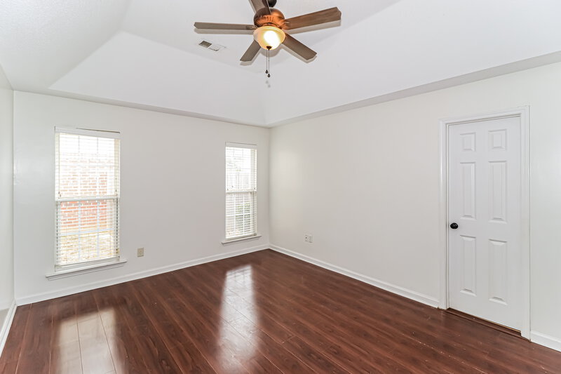 2,280/Mo, 5432 Milton Ridge Dr Arlington, TN 38002 Main Bedroom View 2