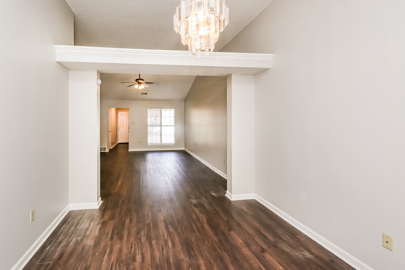 2,220/Mo, 1109 McGowan Dr Southaven, MS 38671 Dining Room View 2