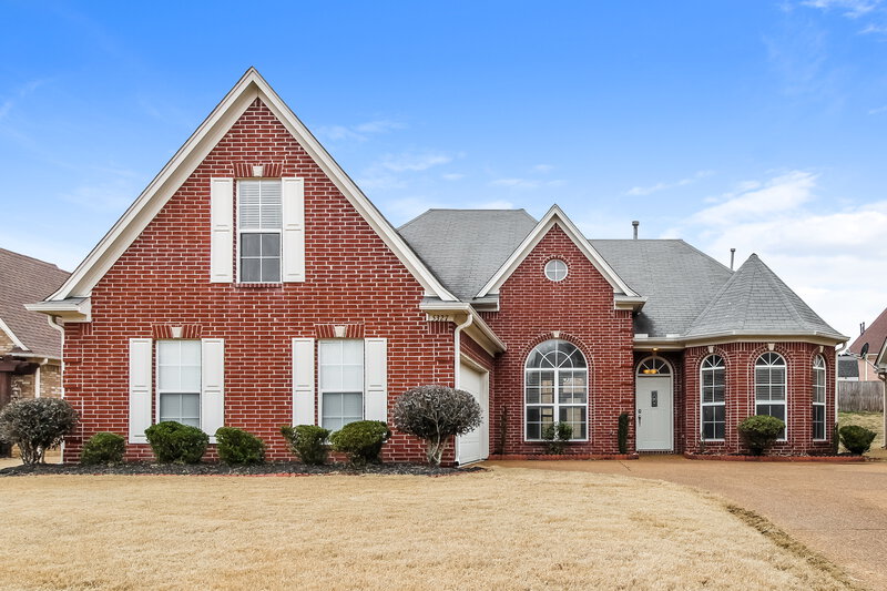 2,270/Mo, 5327 Brookwater Cv S Memphis, TN 38125 External View