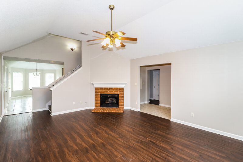 2,365/Mo, 11195 Cashmere Wood Dr Arlington, TN 38002 Living Room View 3