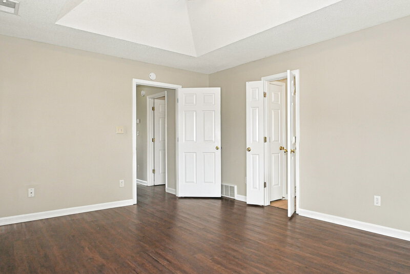 2,435/Mo, 11195 Cashmere Wood Dr Arlington, TN 38002 Primary Bedroom View 2