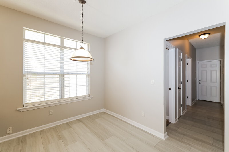 1,740/Mo, 7962 Parkmont Dr Memphis, TN 38125 Breakfast Nook View