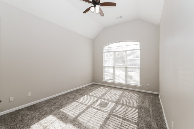 1,740/Mo, 7962 Parkmont Dr Memphis, TN 38125 Main Bedroom View