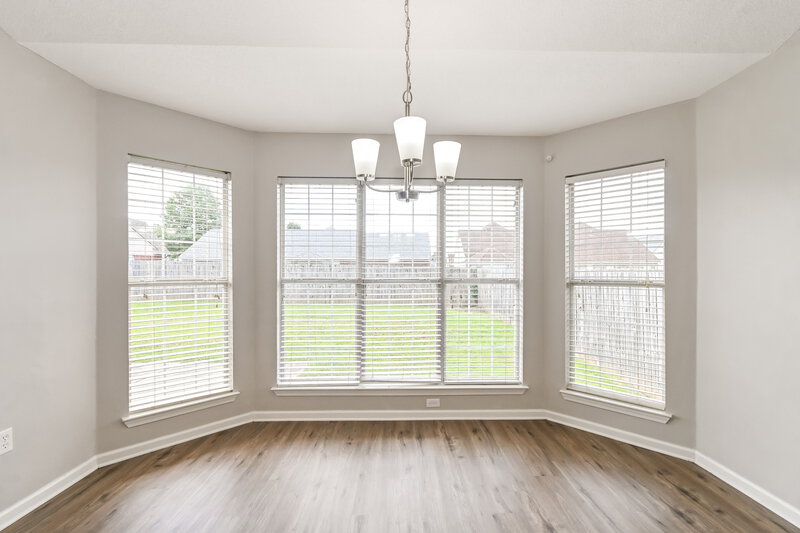 1,775/Mo, 1887 Roy Dr Southaven, MS 38671 Dining Room View