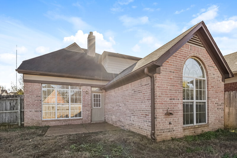 1,780/Mo, 7436 Bakers Glenn Ln Cordova, TN 38018 Rear View 2