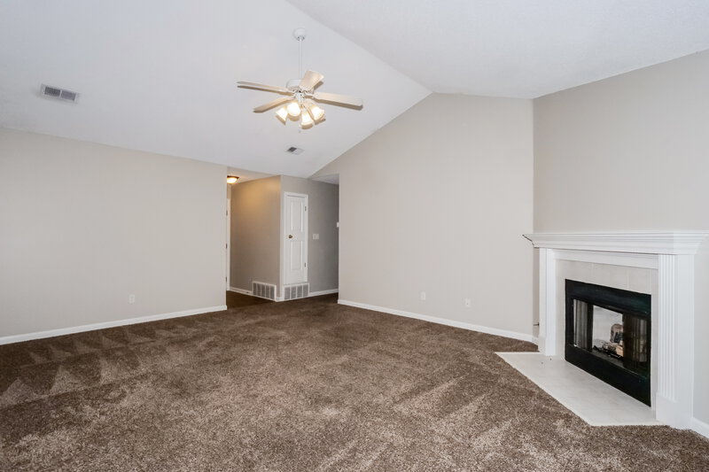 1,575/Mo, 2743 Longshadow Ln Cordova, TN 38016 Living Room View 2