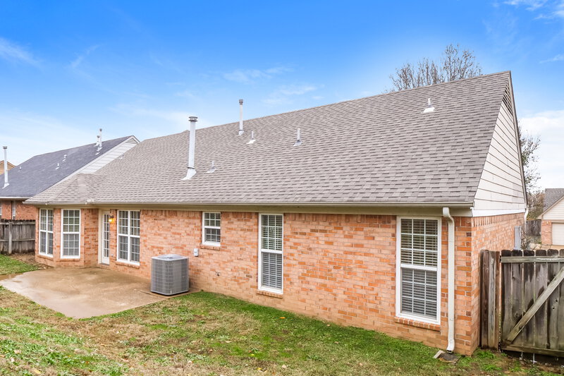 1,575/Mo, 2743 Longshadow Ln Cordova, TN 38016 Rear View 2