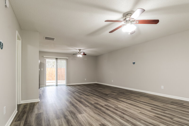 1,945/Mo, 9965 Branley Oak Dr Cordova, TN 38016 Living Room View 2