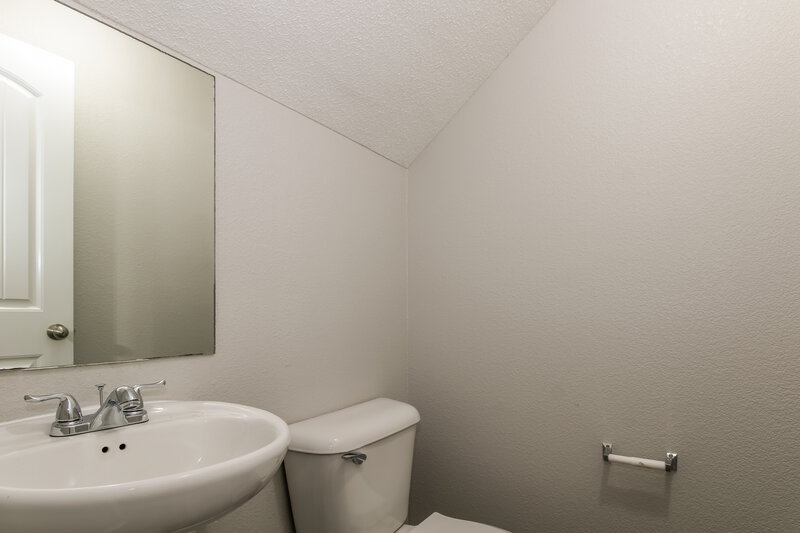 1,945/Mo, 9965 Branley Oak Dr Cordova, TN 38016 Bathroom View