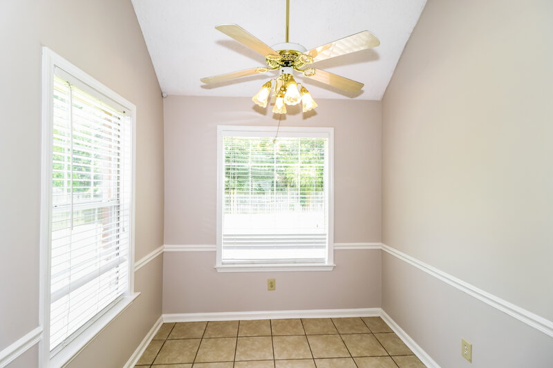 2,065/Mo, 9656 Wood Green Ln Lakeland, TN 38002 Dining Room View