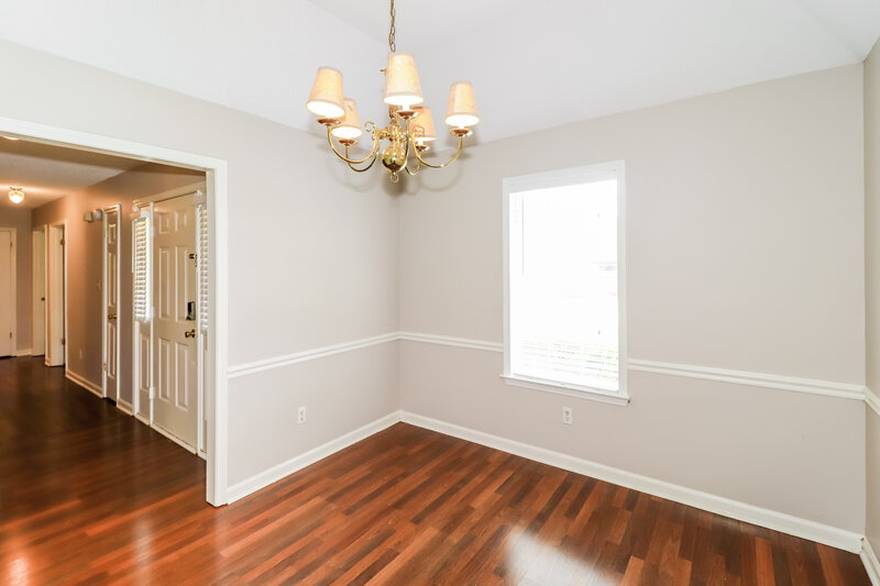 2,065/Mo, 9656 Wood Green Ln Lakeland, TN 38002 Dining Room View 2