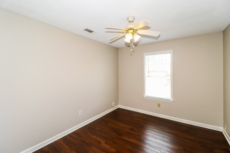 2,065/Mo, 9656 Wood Green Ln Lakeland, TN 38002 Bedroom View 2