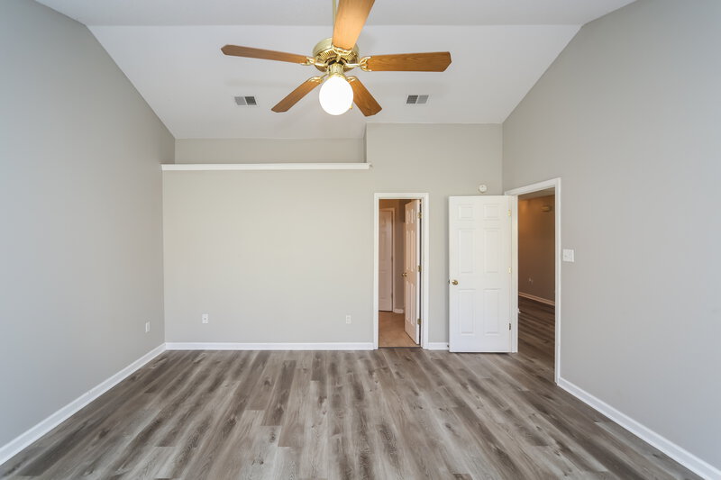 1,610/Mo, 4046 Rosebury Ln Horn Lake, MS 38637 Main Bedroom View 2