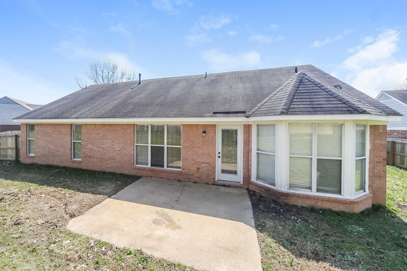 1,610/Mo, 4046 Rosebury Ln Horn Lake, MS 38637 Rear View 2