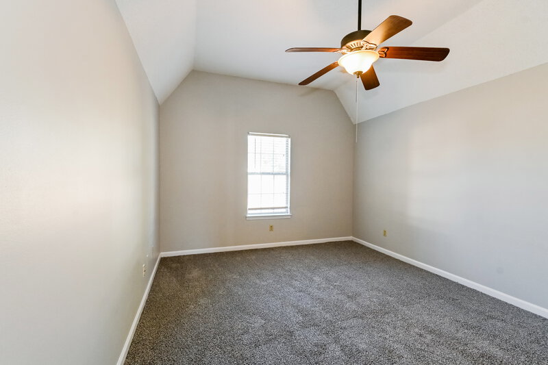 2,330/Mo, 4185 Shadow Oaks Dr Horn Lake, MS 38637 Bedroom View 2
