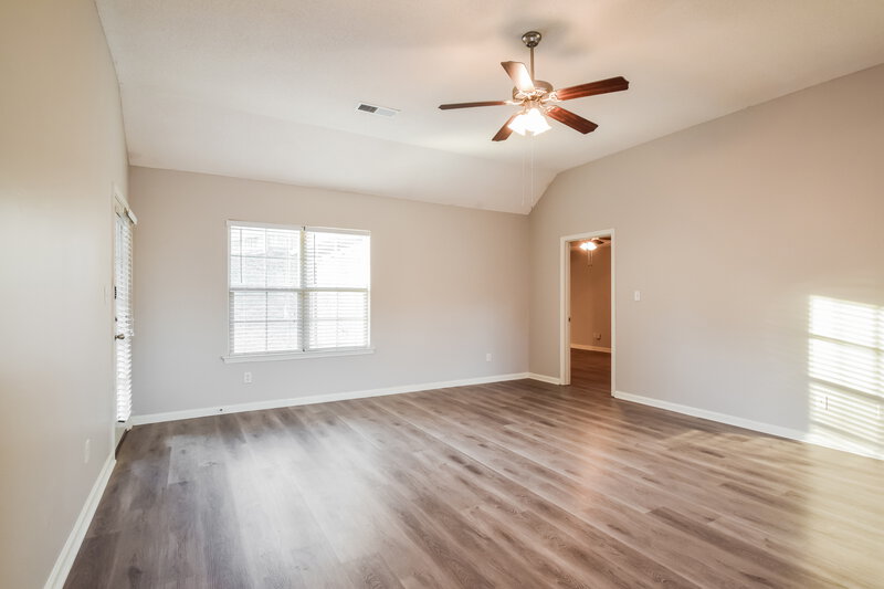 1,865/Mo, 4218 Markston Dr Southaven, MS 38672 Living Room View