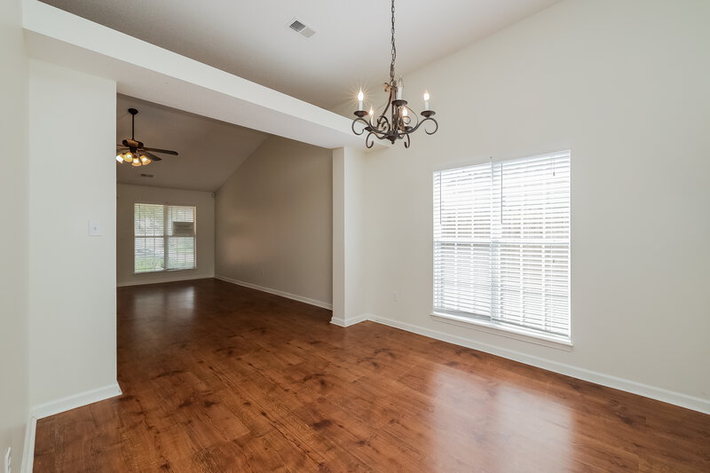 1,795/Mo, 1614 Central Trails Dr Southaven, MS 38671 Dining Room View