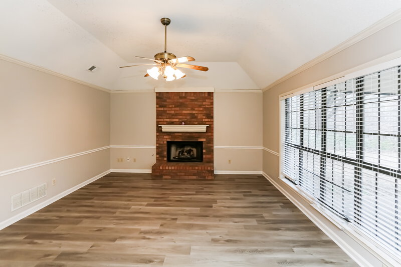 2,990/Mo, 6886 Cottontail Cv Arlington, TN 38002 Living Room View