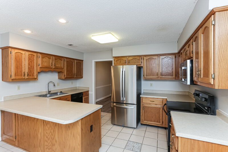 2,990/Mo, 6886 Cottontail Cv Arlington, TN 38002 Kitchen View
