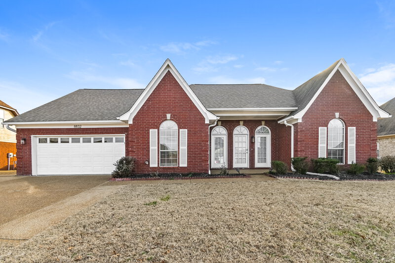 2,220/Mo, 8832 Sweet Flag Loop W Southaven, MS 38671 External View