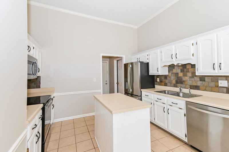 2,115/Mo, 7727 Shadow Glen Ln Arlington, TN 38002 Kitchen View 2