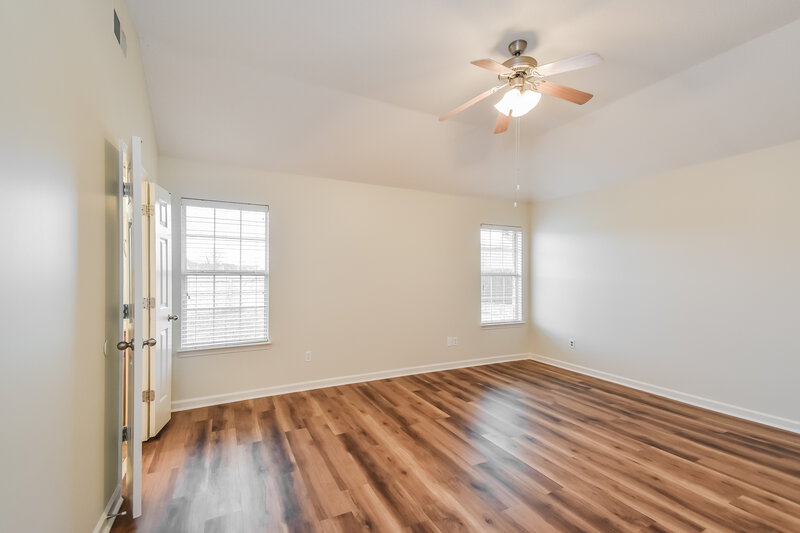 3,430/Mo, 8829 Sweet Flag Loop W Southaven, MS 38671 Main Bedroom View