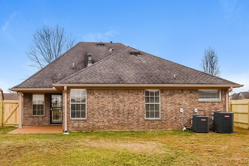 3,430/Mo, 8829 Sweet Flag Loop W Southaven, MS 38671 Rear View 2