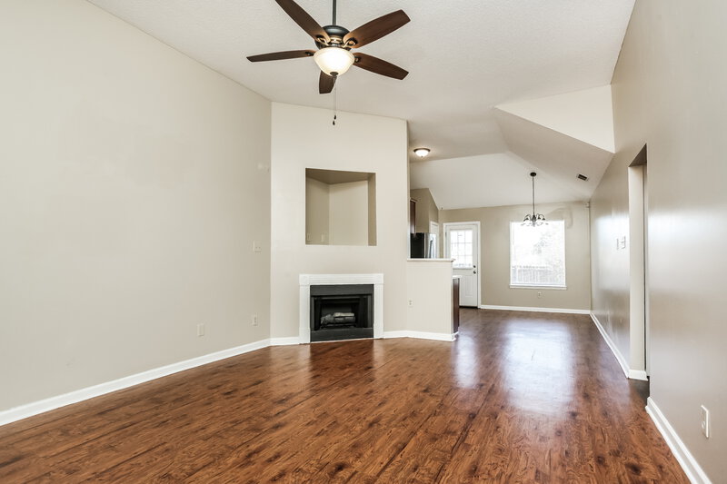 1,660/Mo, 7660 Wills Way Cir E Walls, MS 38680 Living Room View