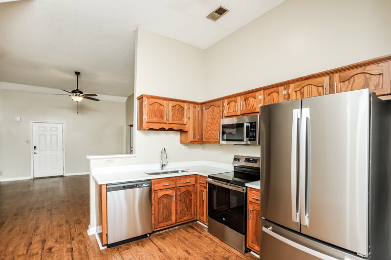 1,660/Mo, 7660 Wills Way Cir E Walls, MS 38680 Kitchen View