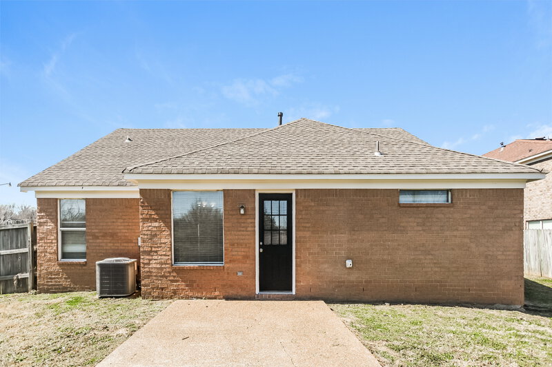 1,660/Mo, 7660 Wills Way Cir E Walls, MS 38680 Rear View