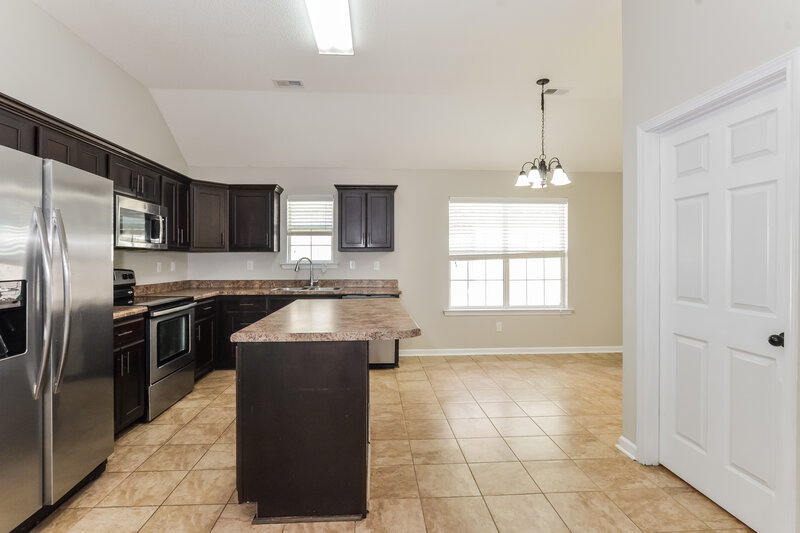 1,795/Mo, 9876 Southern Oak Way Olive Branch, MS 38654 Kitchen View