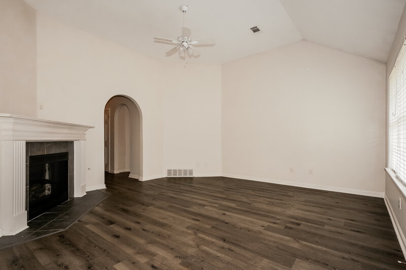 1,705/Mo, 1224 Whistler Dr Cordova, TN 38018 Living Room View