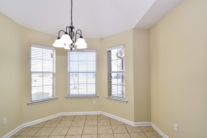 1,730/Mo, 7313 Green Ash Dr Olive Branch, MS 38654 Breakfast Nook View