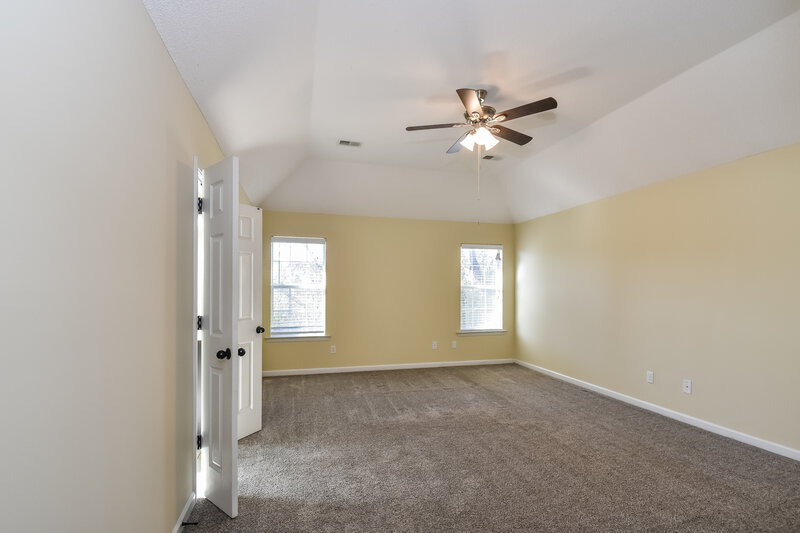 1,730/Mo, 7313 Green Ash Dr Olive Branch, MS 38654 Main Bedroom View