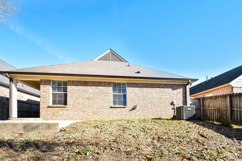 1,730/Mo, 7313 Green Ash Dr Olive Branch, MS 38654 Rear View