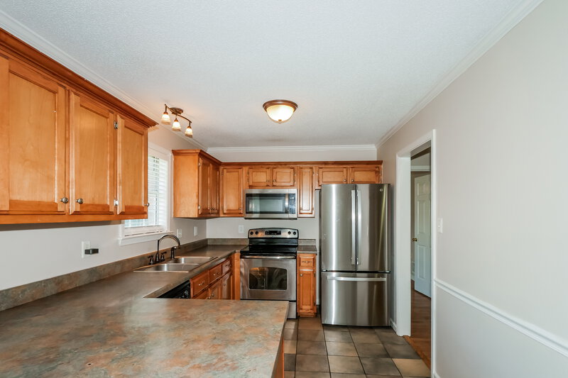 2,205/Mo, 6076 Armistead St Arlington, TN 38002 Kitchen View