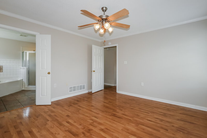 2,205/Mo, 6076 Armistead St Arlington, TN 38002 Main Bedroom View