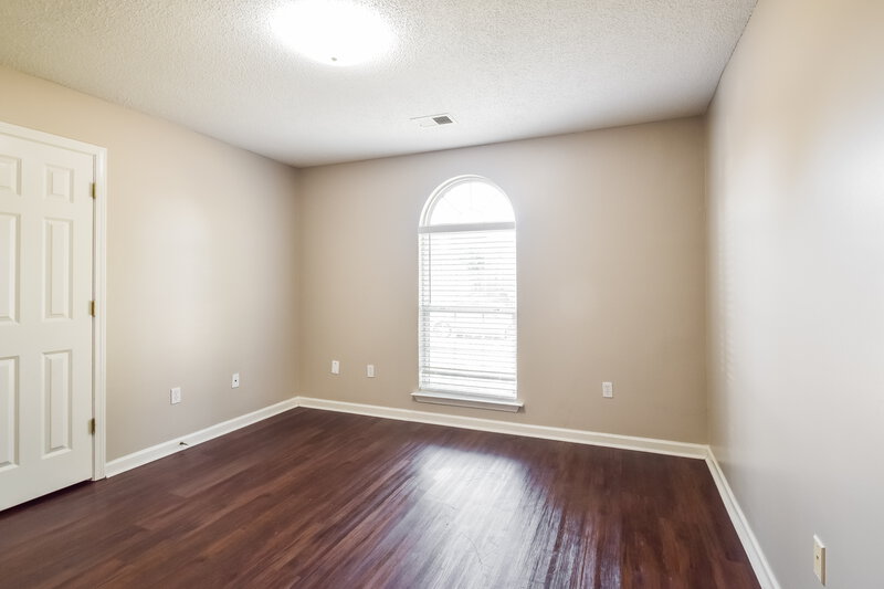 1,875/Mo, 1708 Cherry Creek Dr Southaven, MS 38671 Bedroom View