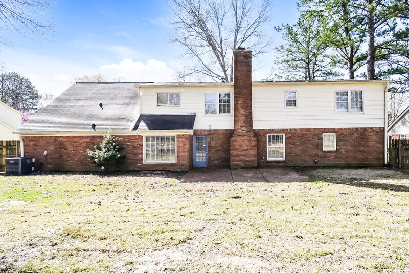 2,445/Mo, 1790 Malabar Dr Germantown, TN 38138 Rear View