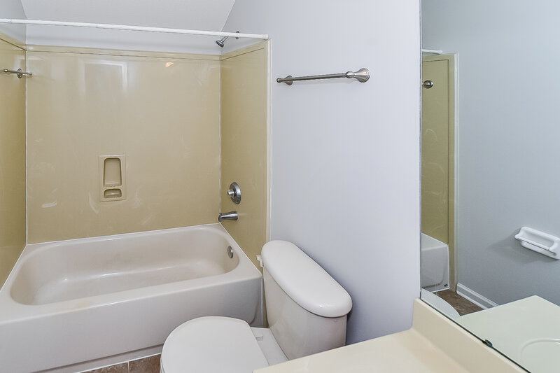 1,955/Mo, 4799 Bloomfield Dr Memphis, TN 38125 Misc View 9