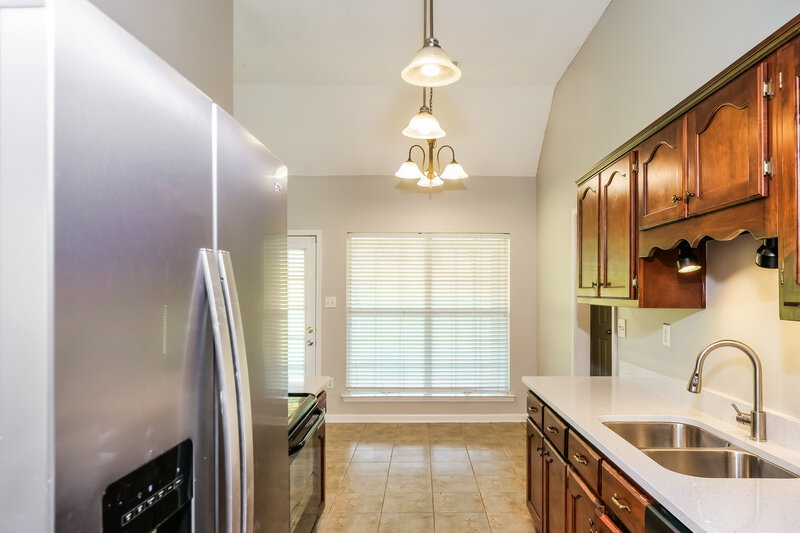 1,785/Mo, 5969 Telford Dr Southaven, MS 38671 Kitchen View