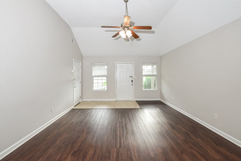 1,715/Mo, 7086 Crape Myrtle Dr Olive Branch, MS 38654 Main Bedroom View