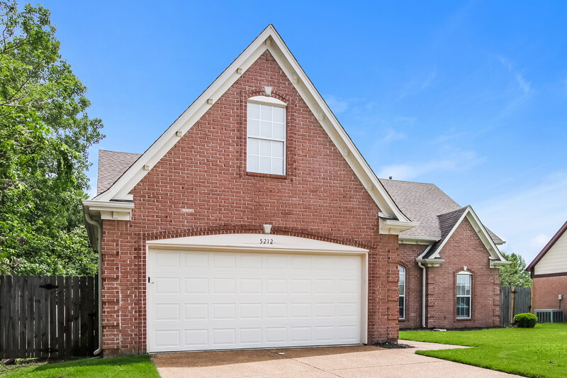 2,380/Mo, 5212 Sawyer Hollow Dr Arlington, TN 38002 Front View