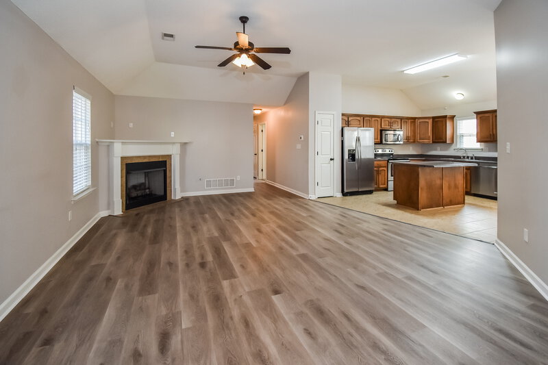 2,670/Mo, 7860 Ridgedale Dr Olive Branch, MS 38654 Living Room View