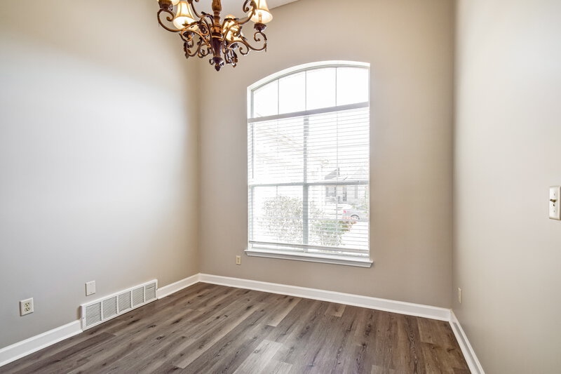 2,275/Mo, 1721 Englehart St Cordova, TN 38016 Dining Room View