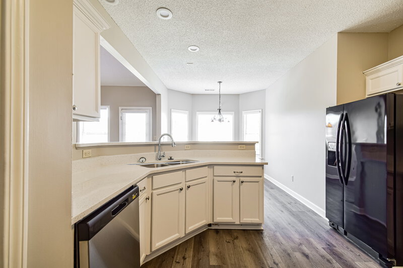 2,275/Mo, 1721 Englehart St Cordova, TN 38016 Kitchen View