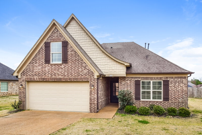 2,255/Mo, 2805 S Cherry Dr Southaven, MS 38672 Front View